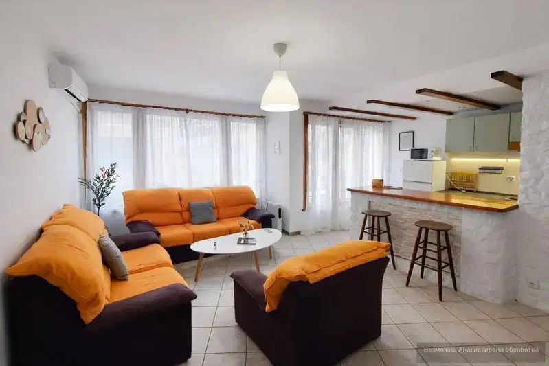 Three-room apartment in Marasha, Plovdiv with internet