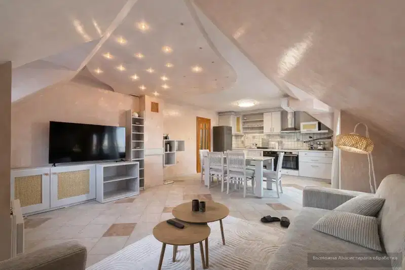 Four-room apartment in Marasha, Plovdiv, top floor