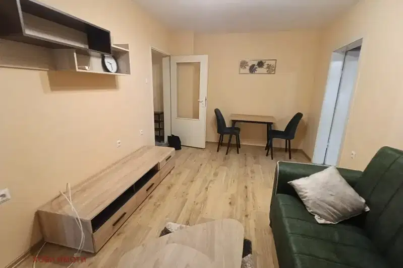 3-bedroom apartment in Plovdiv, Mladejki Hylm
