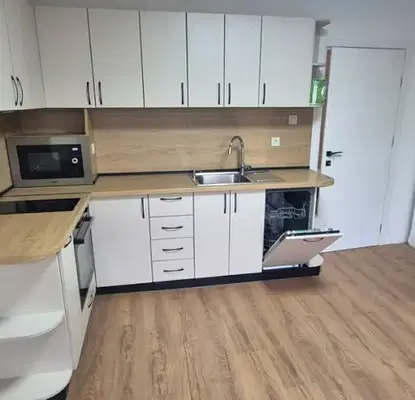 Photo 4 — 3-bedroom apartment in Plovdiv, Mladejki Hylm