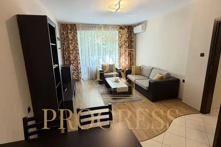3-bedroom apartment in Plovdiv, Mladejki Hylm