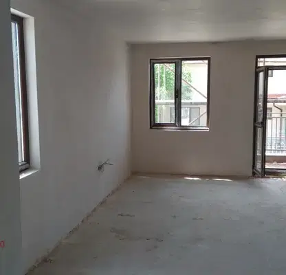 Photo 4 — 4-room apartment with garage in Ostromila, Plovdiv
