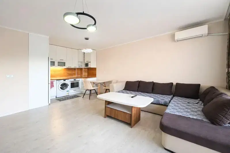 Two-room apartment with parking space in Ostromila, Plovdiv