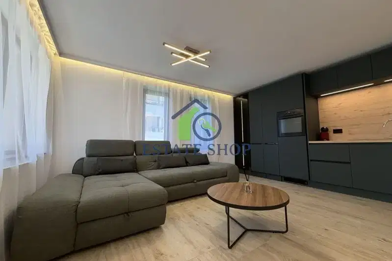 Spacious 3-room apartment with two parking spaces in Ostromila, Plovdiv