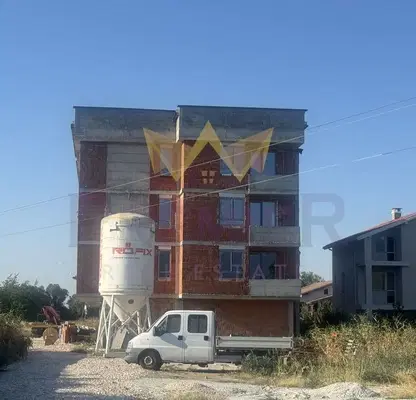 Снимка 3 — Двустаен апартамент в Прослав с тераса, Пловдив