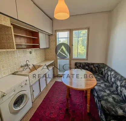 Photo 3 — 3-bedroom apartment in Plovdiv, Proslav