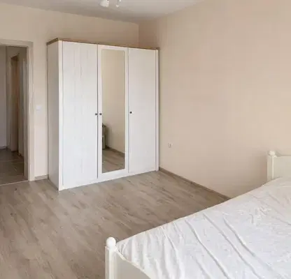 Photo 4 — Spacious 3-room apartment in Sadiyski, Plovdiv with elevator