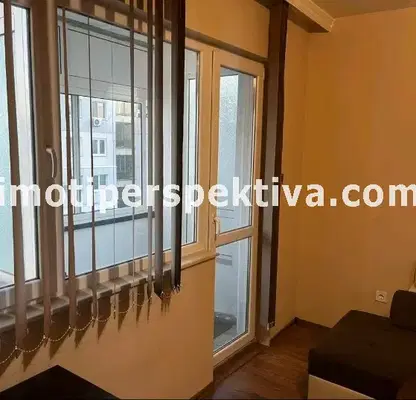 Photo 3 — One-room apartment with south aspect in Trakiya, Plovdiv
