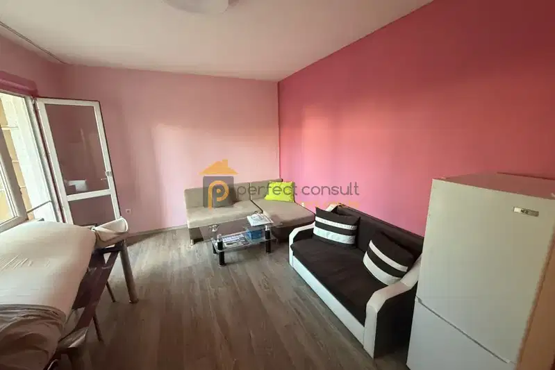 One-room apartment in Trakiya, Plovdiv with elevator