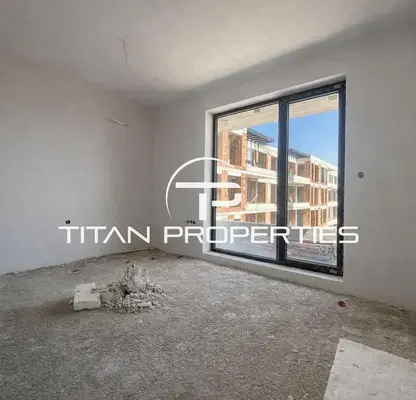 Снимка 4 — Тристаен апартамент в Тракия, Пловдив с тераса