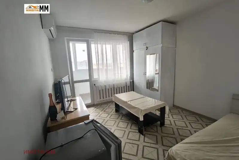Студио апартамент в Тракия, Пловдив с партерен гараж