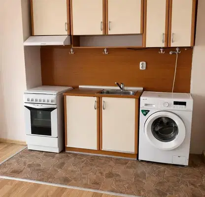 Photo 3 — Three-room apartment in Trakiya, Plovdiv with elevator