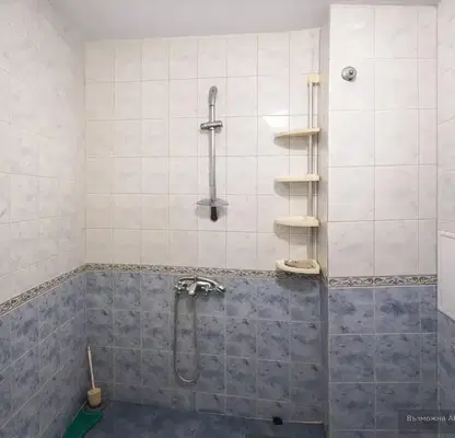 Снимка 5 — Тристаен апартамент в Тракия, Пловдив с асансьор