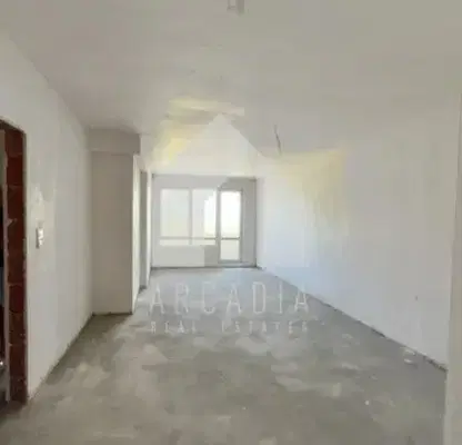 Снимка 2 — Двустаен апартамент 80 кв.м в Южен, Пловдив с тераса