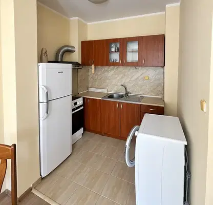 Снимка 3 — Двустаен апартамент с тераса в Кючук Париж, Пловдив