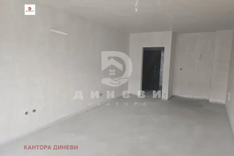 Двустаен апартамент в Южен, Пловдив с тераса