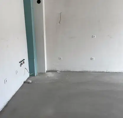 Photo 3 — Three-room apartment 105 sq m in Yuzhen district, Plovdiv, top floor