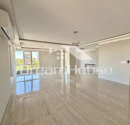 Photo 2 — 4-bedroom apartment in Plovdiv, Yujen