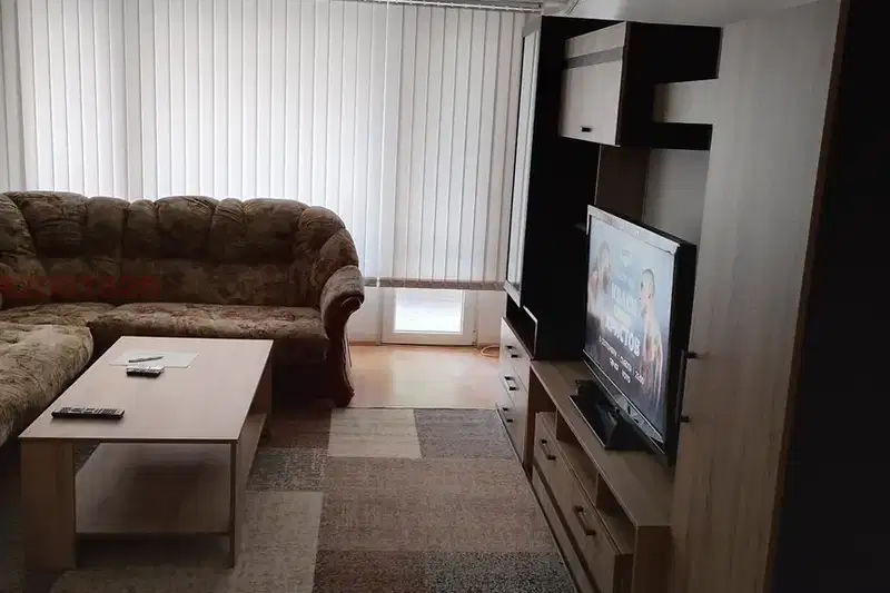 3-bedroom apartment in Plovdiv, Yujen