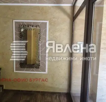 Снимка 2 — Студио с тераса и морска гледка в Поморие