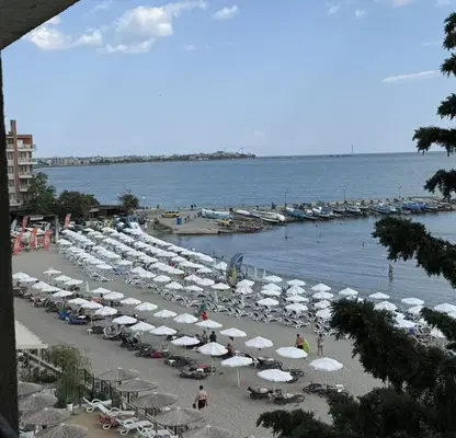 Photo 2 — Spacious 2-room apartment with sea view in Pomorie