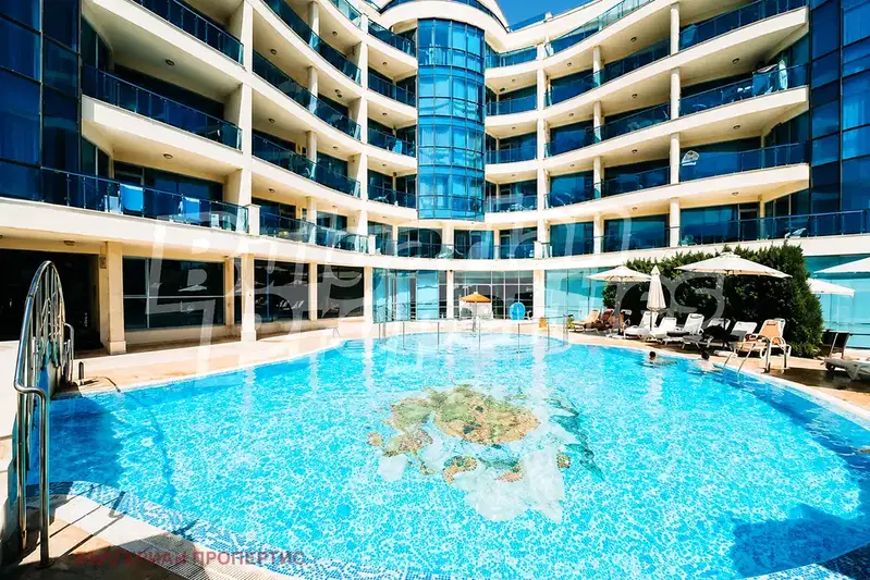 Two-room apartment with terrace in Pomorie, Marina Holiday Club