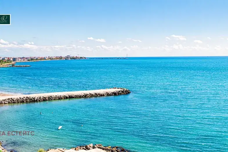 3-bedroom apartment in Burgas, Pomorie