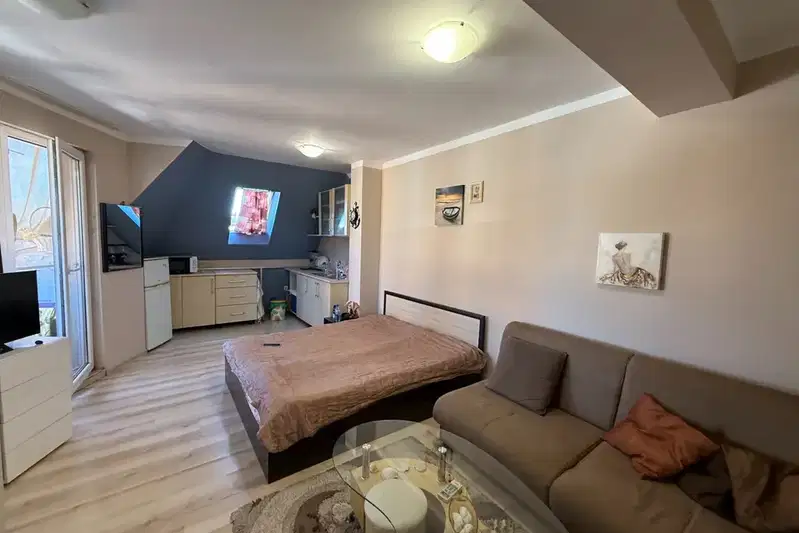 2-room maisonette with sea view in Primorsko