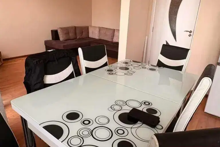 3-bedroom apartment in Stara Zagora, Radnevo