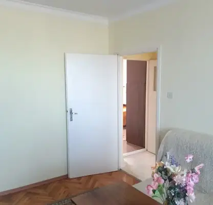 Photo 2 — 3-bedroom apartment in Razgrad, Beli Lom