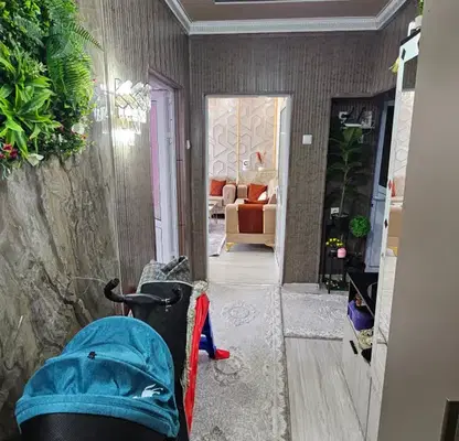 Снимка 2 — Двустаен апартамент 83 кв.м в центъра на Разград с две тераси