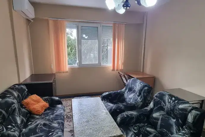 2-bedroom apartment in Razgrad, Orel