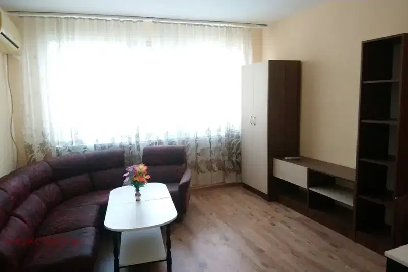 Two-room apartment in Central South district, Ruse, without terrace