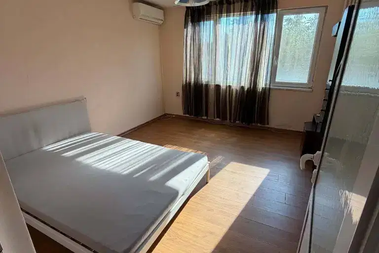 Functional one-room apartment in Center, Ruse with terrace