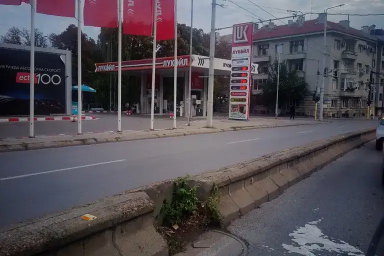 One-room apartment in Center, Ruse with elevator