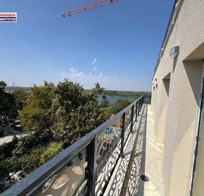 Снимка 4 — Тристаен апартамент с гледка към Дунав в Идеален Център, Русе