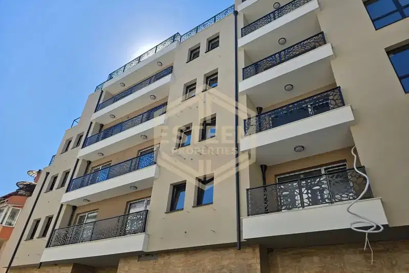 3-bedroom apartment in Ruse, Centyr