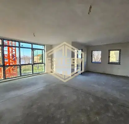 Photo 2 — 3-bedroom apartment in Ruse, Centyr