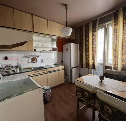 Photo 3 — Spacious 4-room apartment in Center, Ruse with two terraces