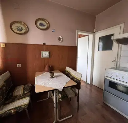 Photo 4 — Spacious 4-room apartment in Center, Ruse with two terraces