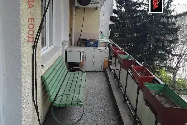 3-bedroom apartment in Ruse, Centyr