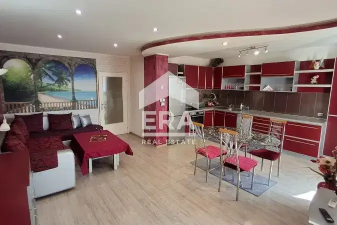 Three-room apartment in the Center of Ruse with spacious living area