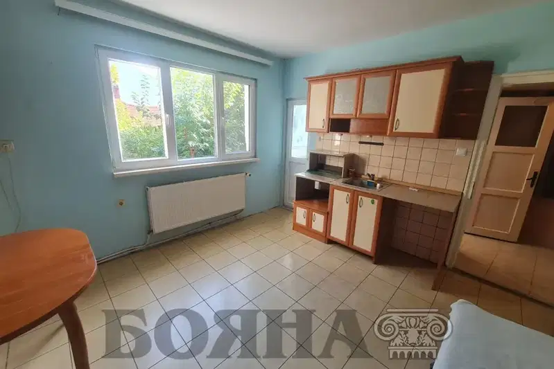 3-bedroom apartment in Ruse, Centyr