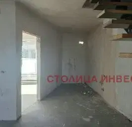 Снимка 4 — Просторен 5-стаен мезонет в кв. Хъшове, Русе с тераси