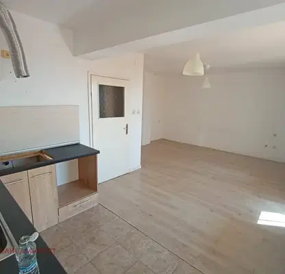Photo 2 — 3-bedroom apartment in Ruse, Vyzrajdane