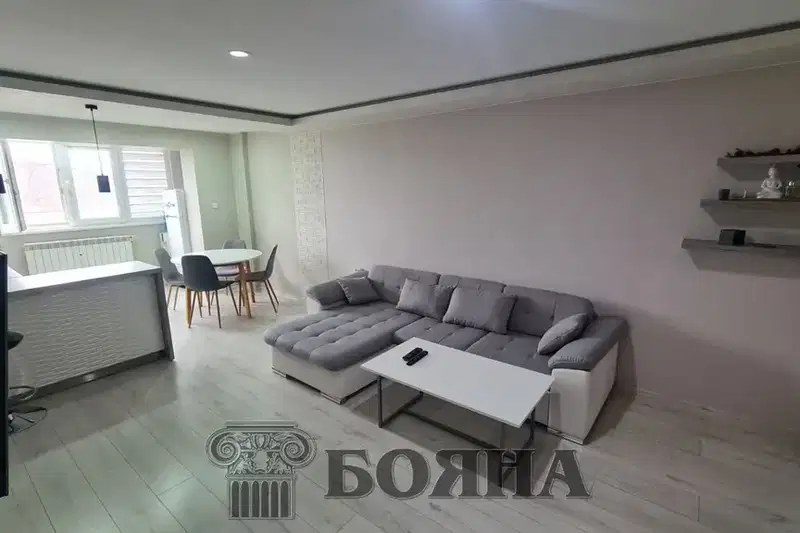 Spacious 4-room apartment in Vazrazhdane residential complex, Ruse