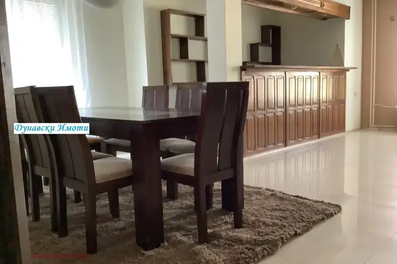 4-bedroom apartment in Ruse, Vyzrajdane