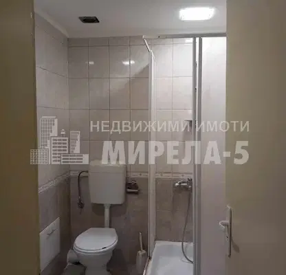 Снимка 5 — Двустаен апартамент с две тераси в Русе, Възраждане