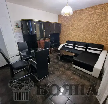 Photo 2 — 2-bedroom apartment in Ruse, Yalta