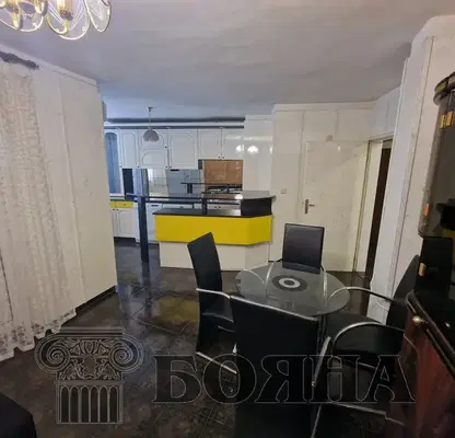 Photo 5 — 2-bedroom apartment in Ruse, Yalta
